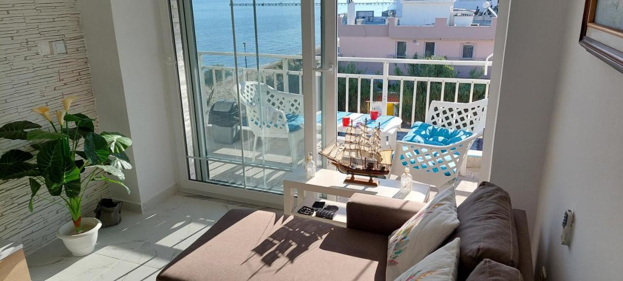 Sea View Perea Apartment Peraía エクステリア 写真