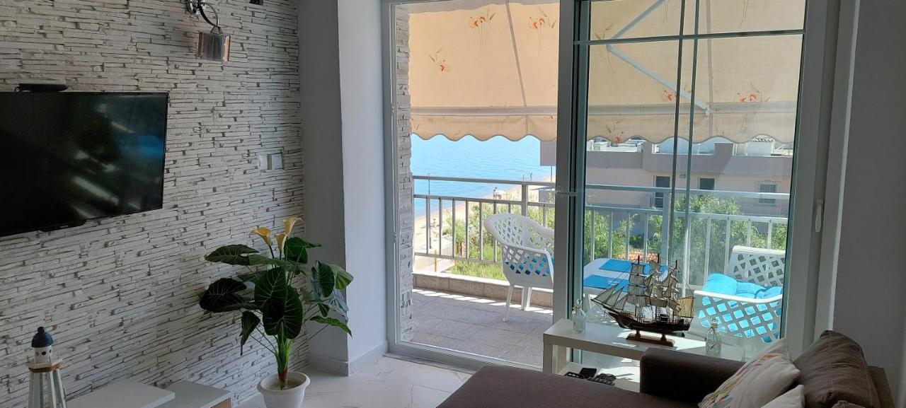 Sea View Perea Apartment Peraía エクステリア 写真