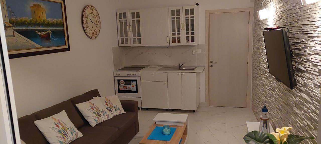 Sea View Perea Apartment Peraía エクステリア 写真