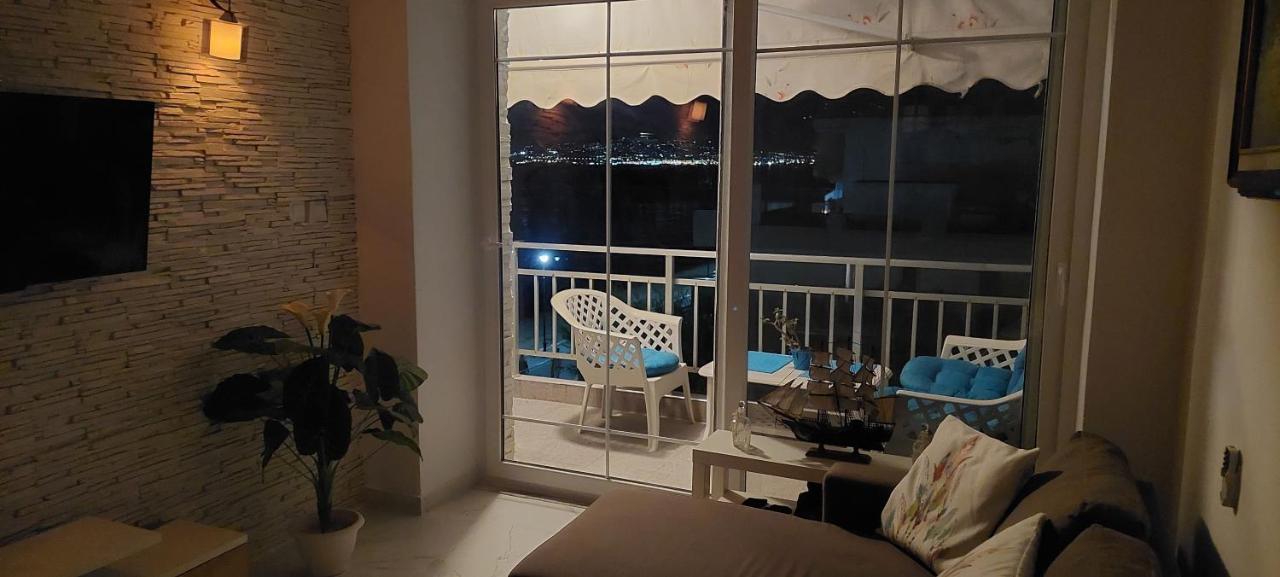 Sea View Perea Apartment Peraía エクステリア 写真